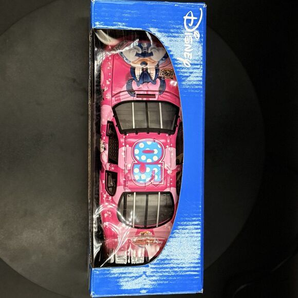 Disney Racing Across America Minnie Mouse #05 NASCAR Diecast Car NIB - Picture 4 of 7